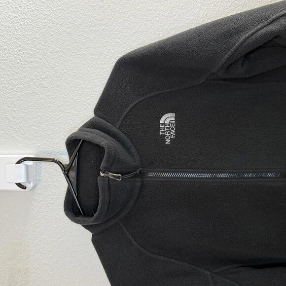 The North Face Jackets & Blazers - The North Face Women's Black Fleece Jacket